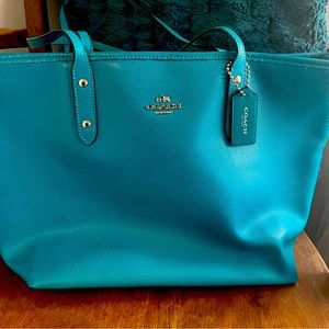 Coach Tote